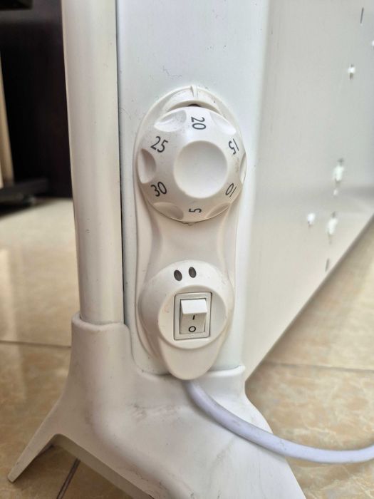 Конвектор електричний Ensto EPHBE20P 2000 Вт - обігрівач