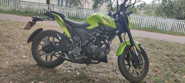 Мотоцикл Lifan SR 200