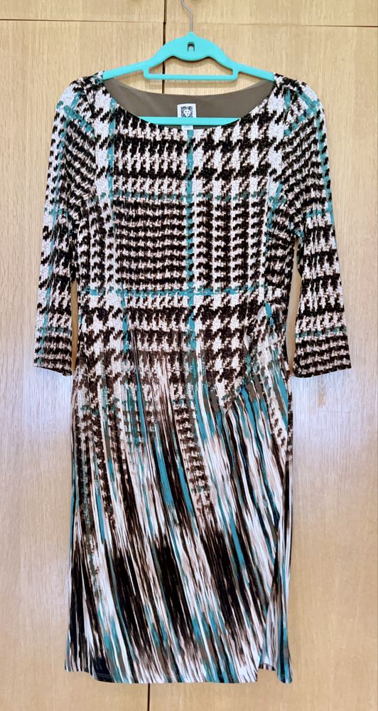 Vestido novo Anne Klein