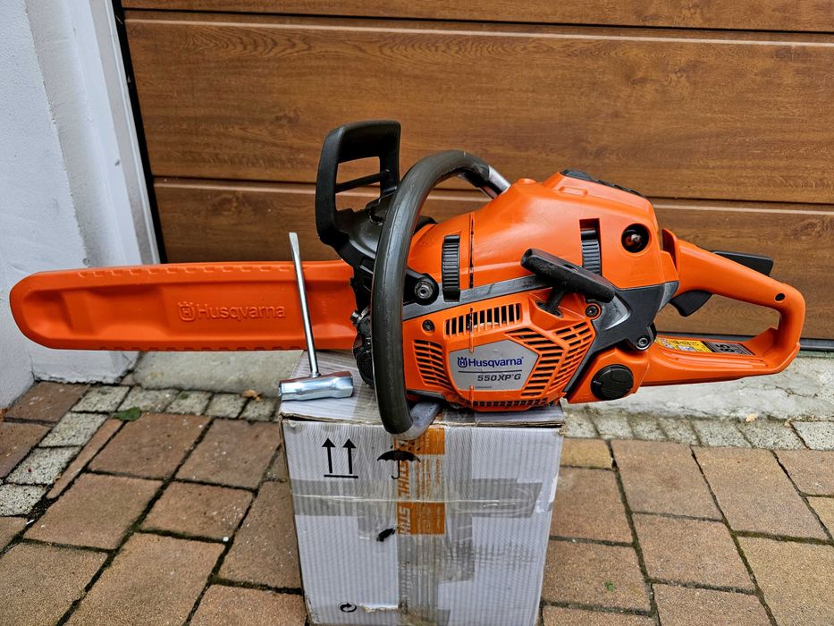 HUSQVARNA 550XP G z grzaną rączką stan BDB