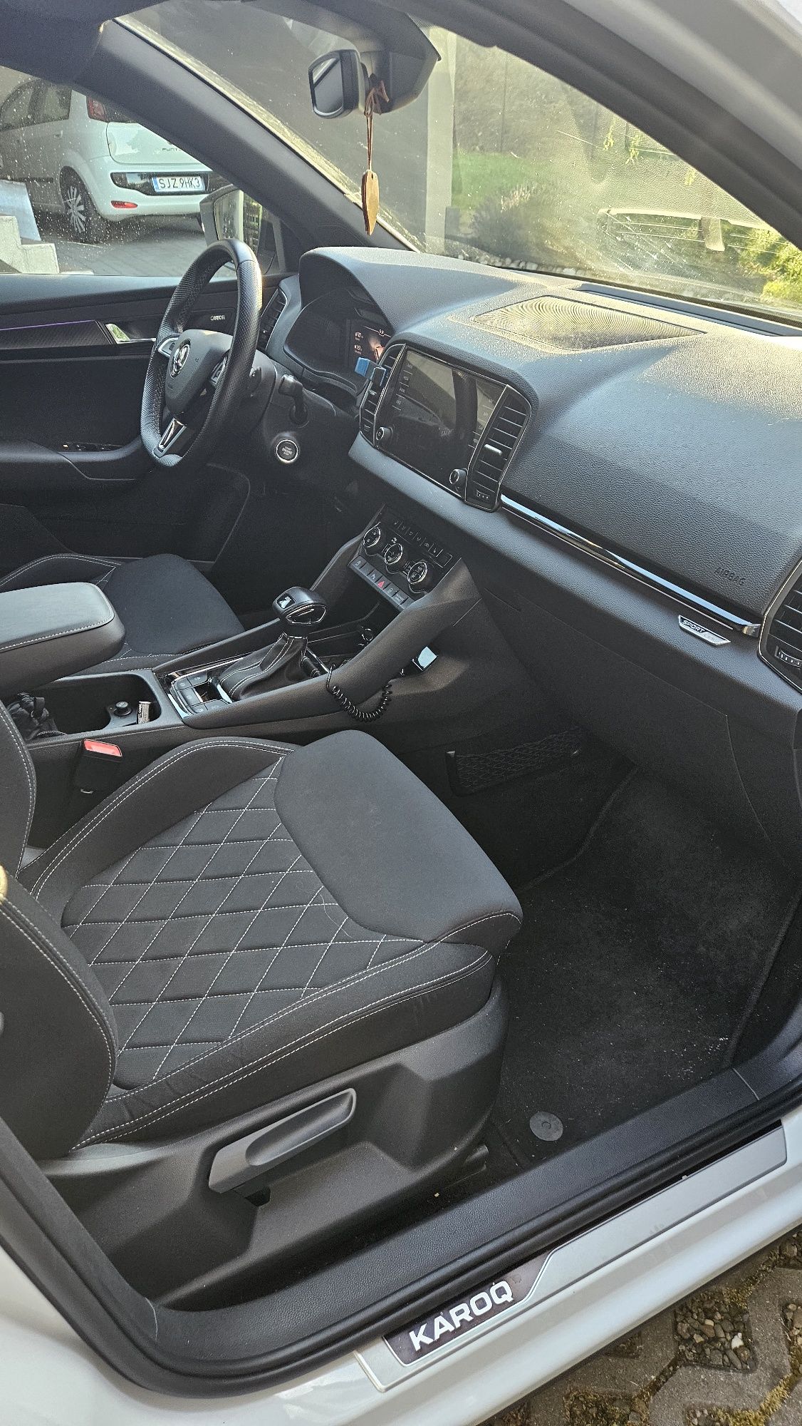 Skoda karoq 2,0 tdi sportline