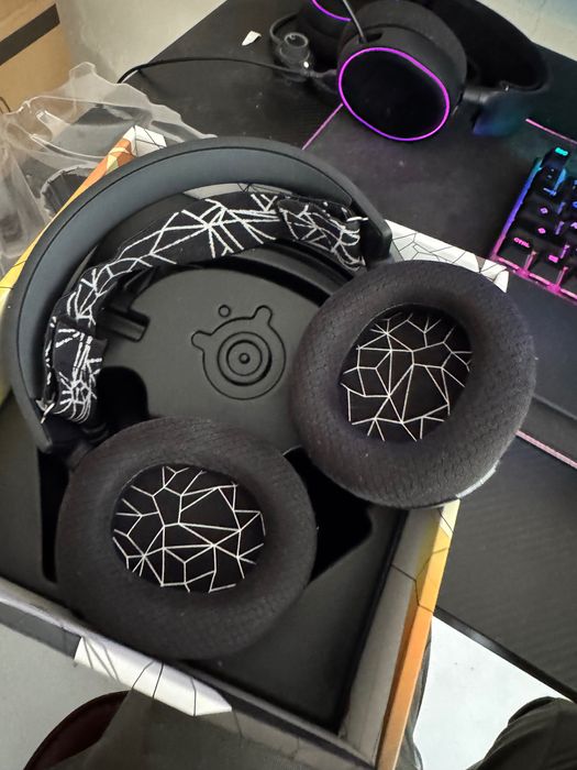 Słuchawki Steelseries Arctis 5