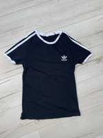 T-shirt damski s Adiddas