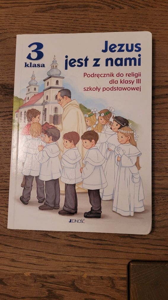 Jezus jest z nami podręcznik do religii klasa 3