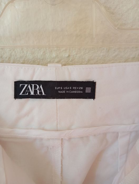Calças brancas S Zara