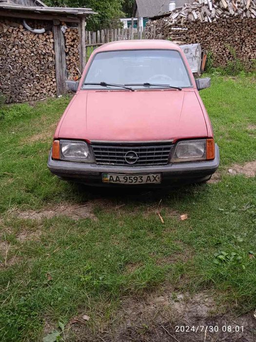 Опель Аскона Волинська область