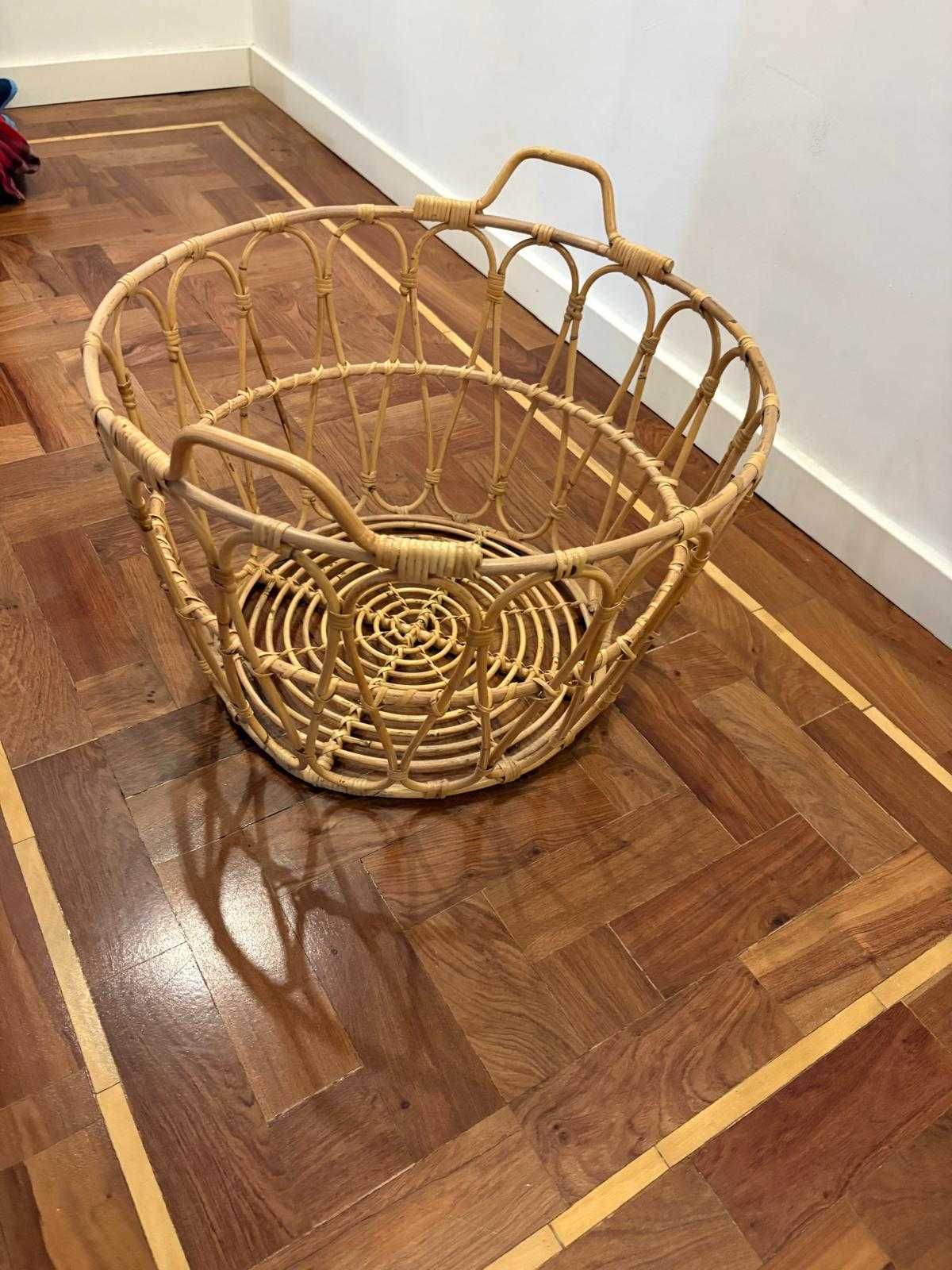 Cesto 54cm + Espelho de Pé 150cm