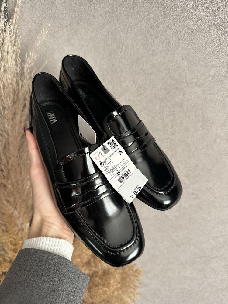 Лофери жіночі Zara 37 та 38