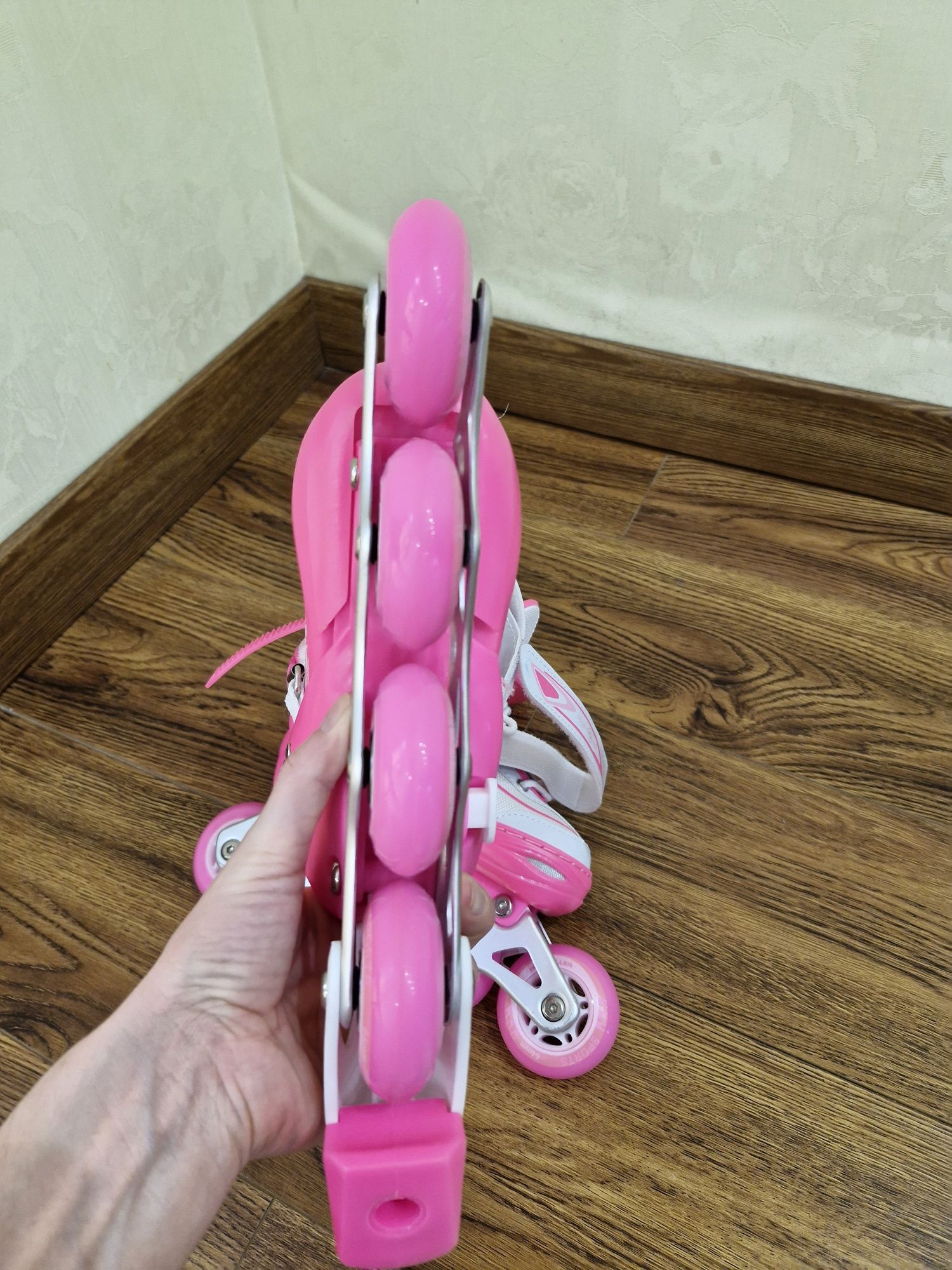 Продам нові рожеві ролики profi roller
