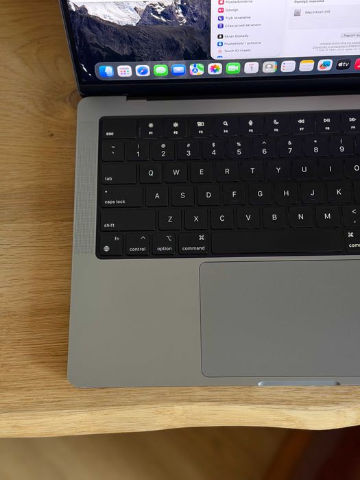 MacBook Pro 14” M1 Pro – 16GB RAM / 512GB SSD