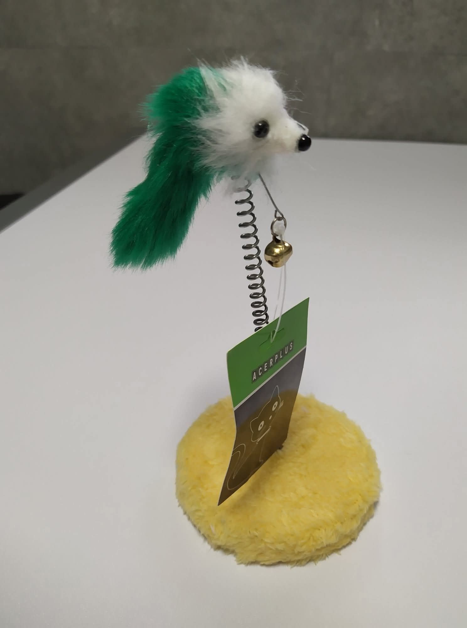 Brinquedo NOVO para gato ( empacotado, várias cores)