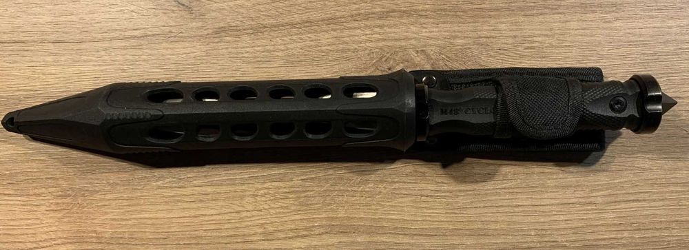 Nóż United Cutlery M48 Cyclone