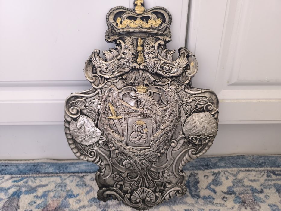 Piękny Ryngraf z orłem polskim i matką boską częstochowską