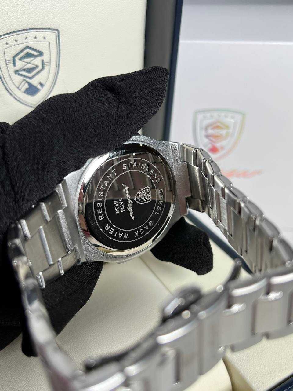 Часы Poedagar Nautilus серебряные с черным циферблатом