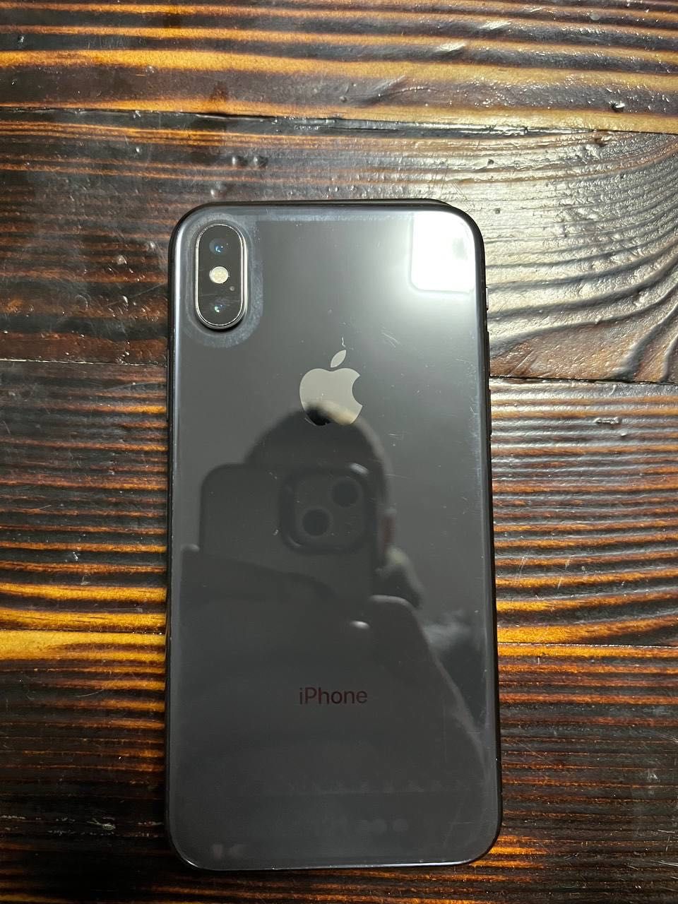 iPhone X на 256гб