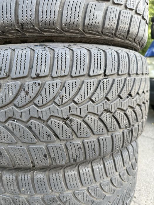 Резина BLIZZAK 225/50 R17