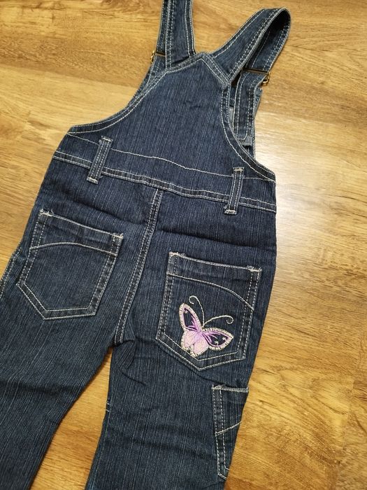 Spodnie ogrodniczki jeansowe dla dziewczynki niemowlęce R.68/74
