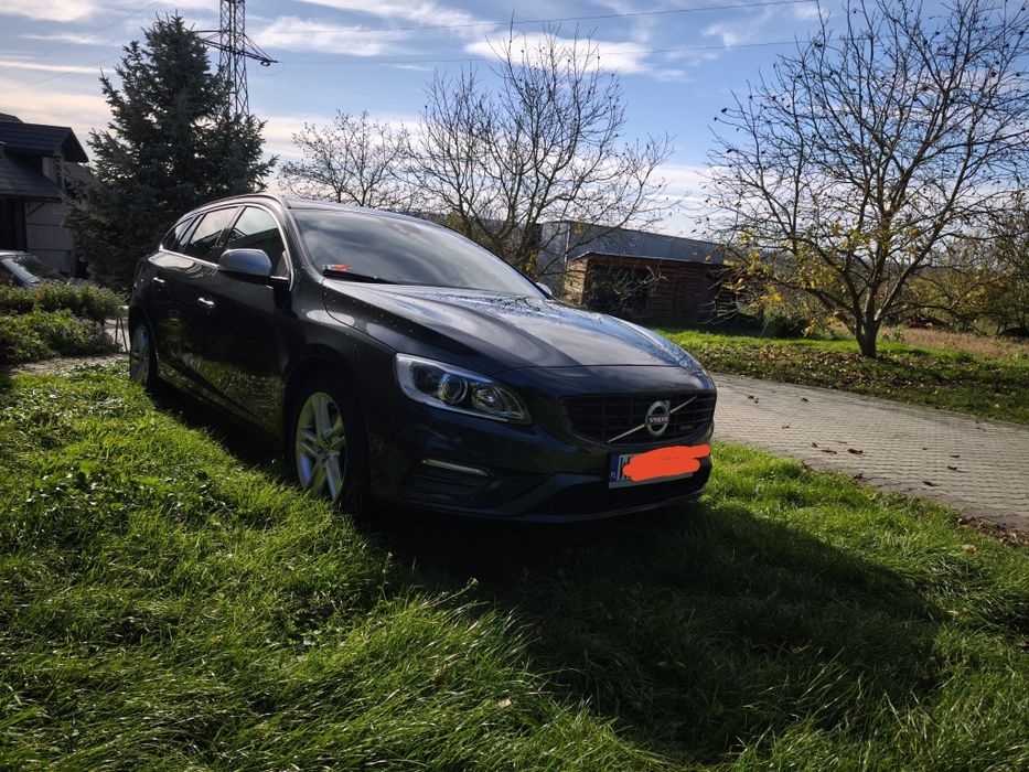 Volvo V60 R design piękne 5 cylindrów Ksenony