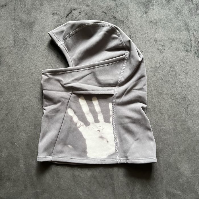 Термохромная Балаклава у новому стані.