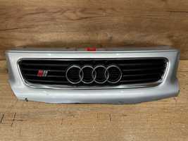 Grill/atrapa/kratka zderzaka Audi A3 8L lift