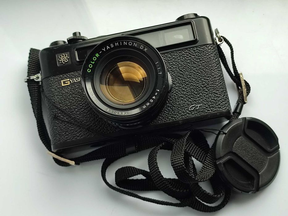 Yashica Electro 35 GT - Yashinon DX 45мм 1.7- Japan