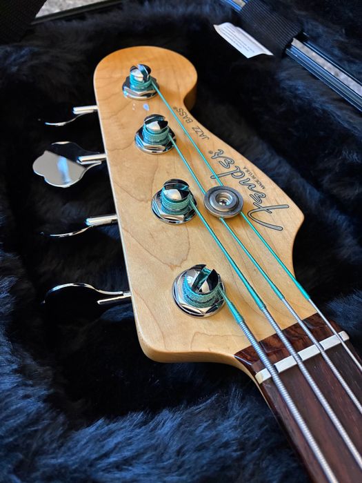 2015 Fender American Standard Fretless Jazz Bass