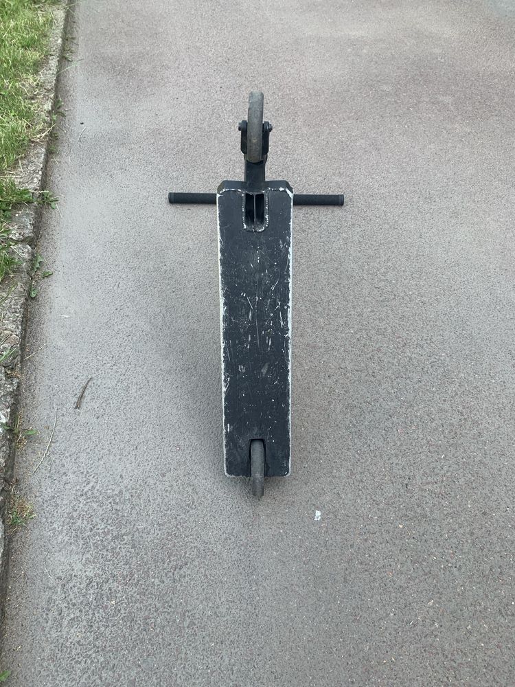 Трюковий самокат Native Stem Black