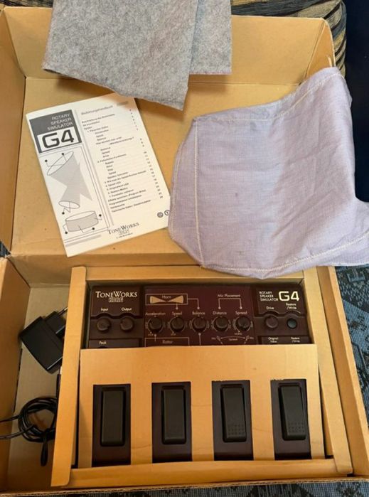 KORG G4 Leslie simulator