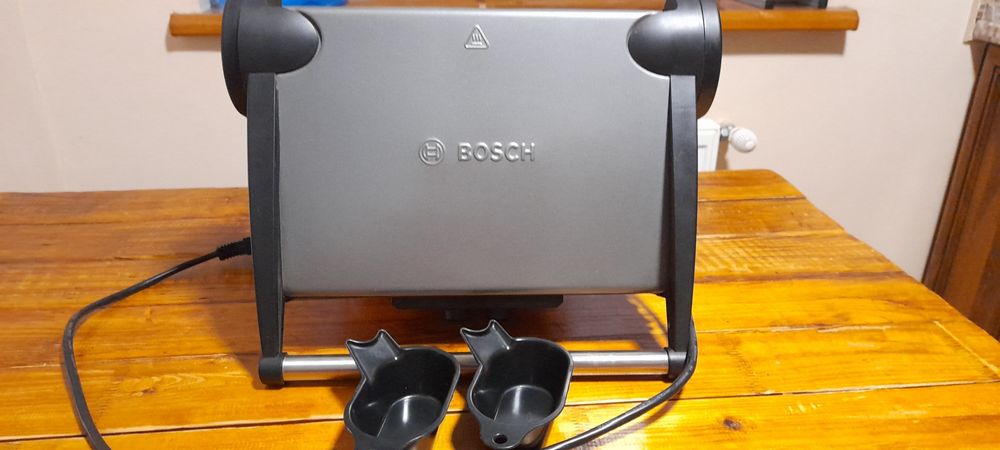 Електрогриль Bosch контактний