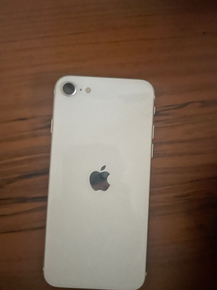 Iphone se 2020  em belissimo estado