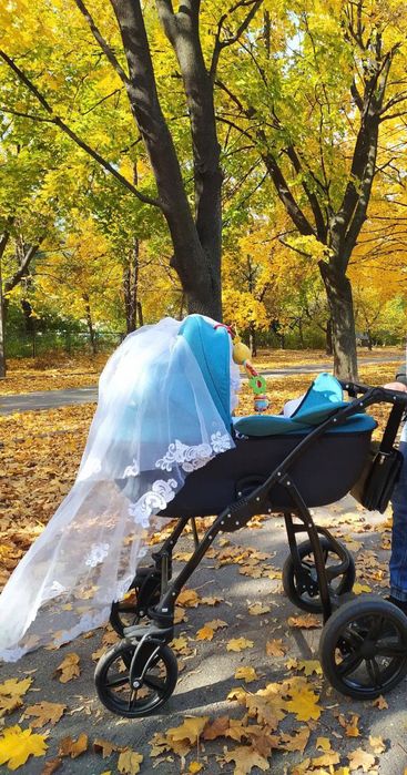 Дитячий візок в чудовому стані