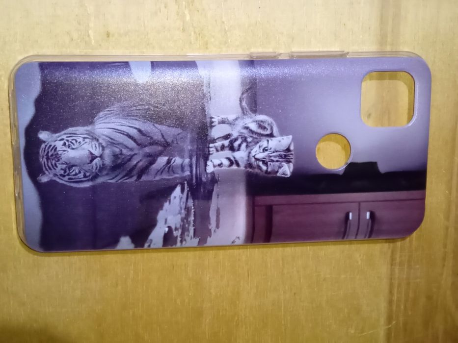 Накладка чехол  для смартфона "Xiaomi Redmi 9C" (новая)