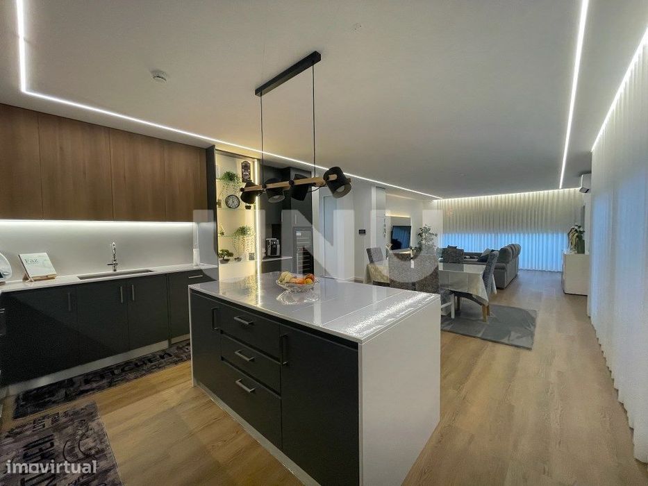 Apartamento T3+1 no Pico da Pedra, Ribeira Grande