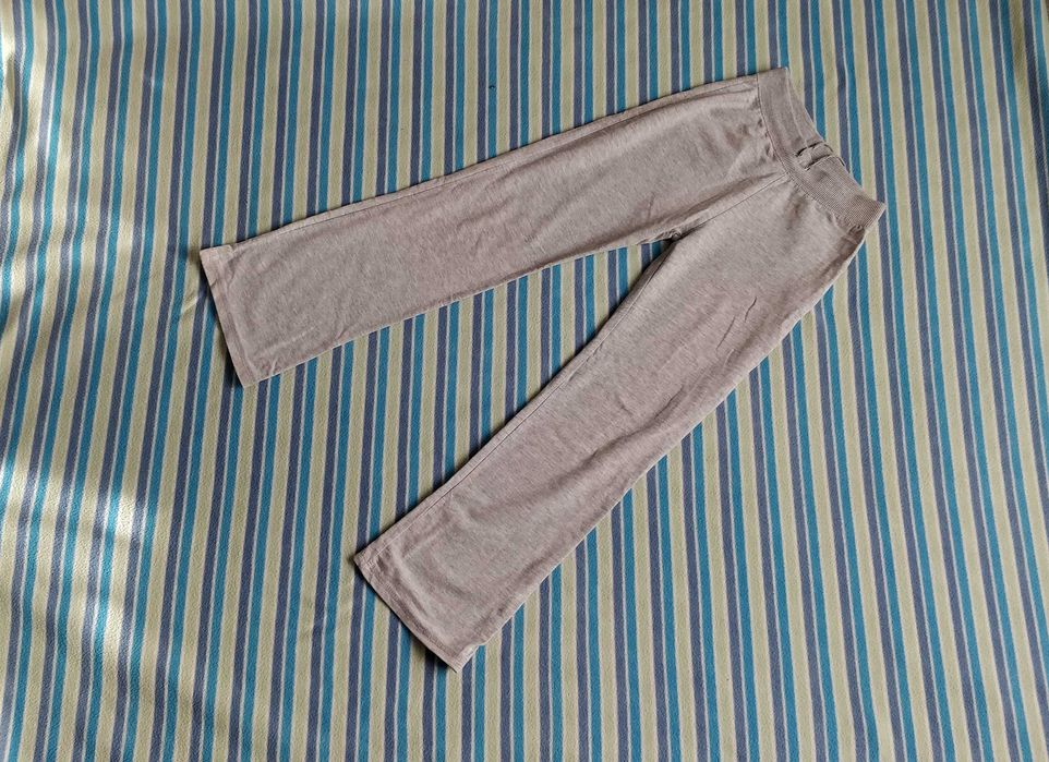 Spodnie dresowe marki Y.d, rozmiar 140 cm (9 – 10 lat).