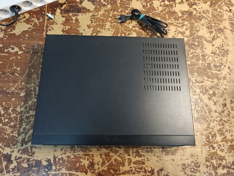Magnetowid JVC HR-D520EE