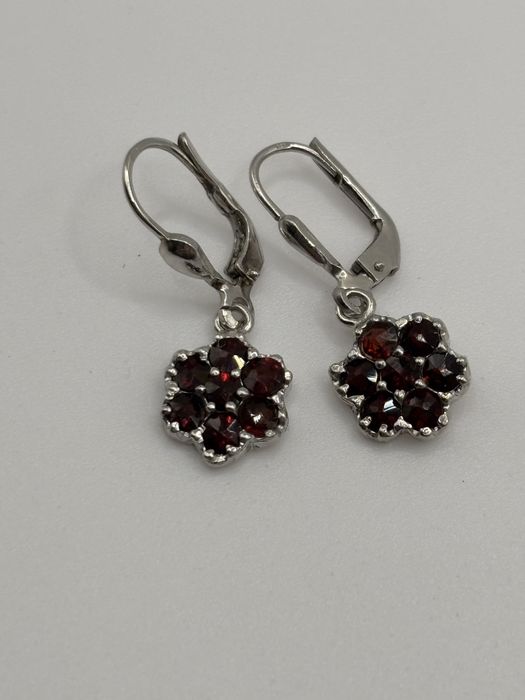 Kolczyki z granatami 1852