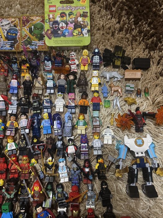 Лего фігурки оригінал