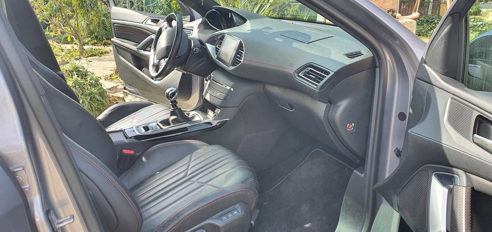 Carrinha excelente Peugeot 308 SW GT Line