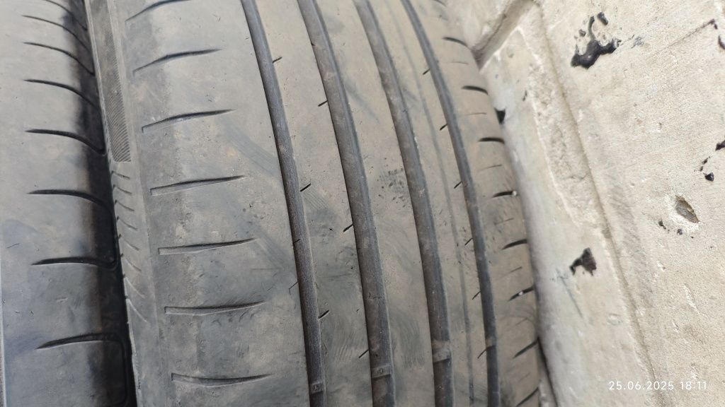 Резина,шина Goodyear 205/60 r16