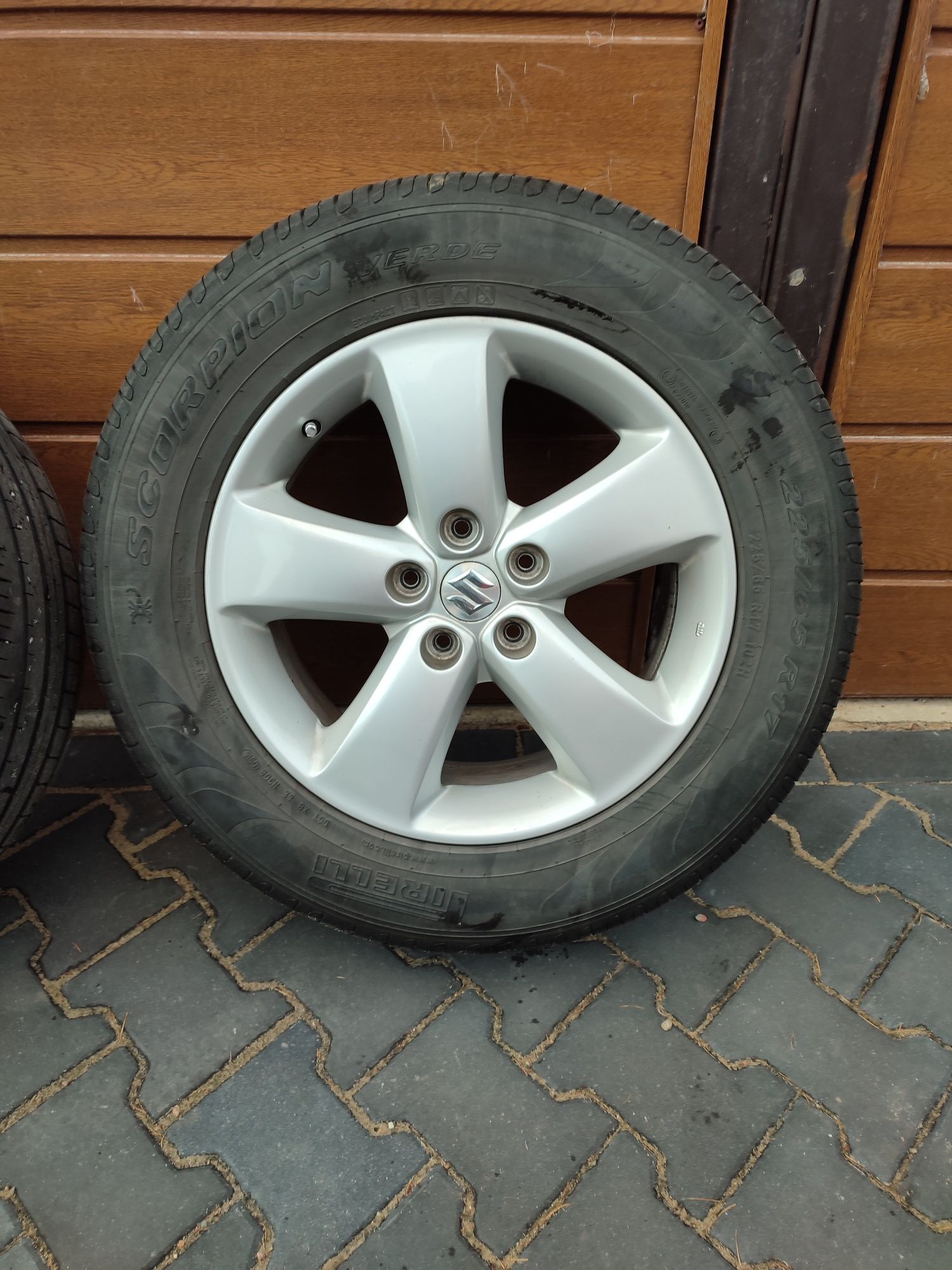 Felgi 17" + opony letnie Suzuki Grand Vitara