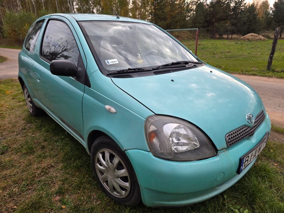 Toyota Yaris 1.0B 2000r