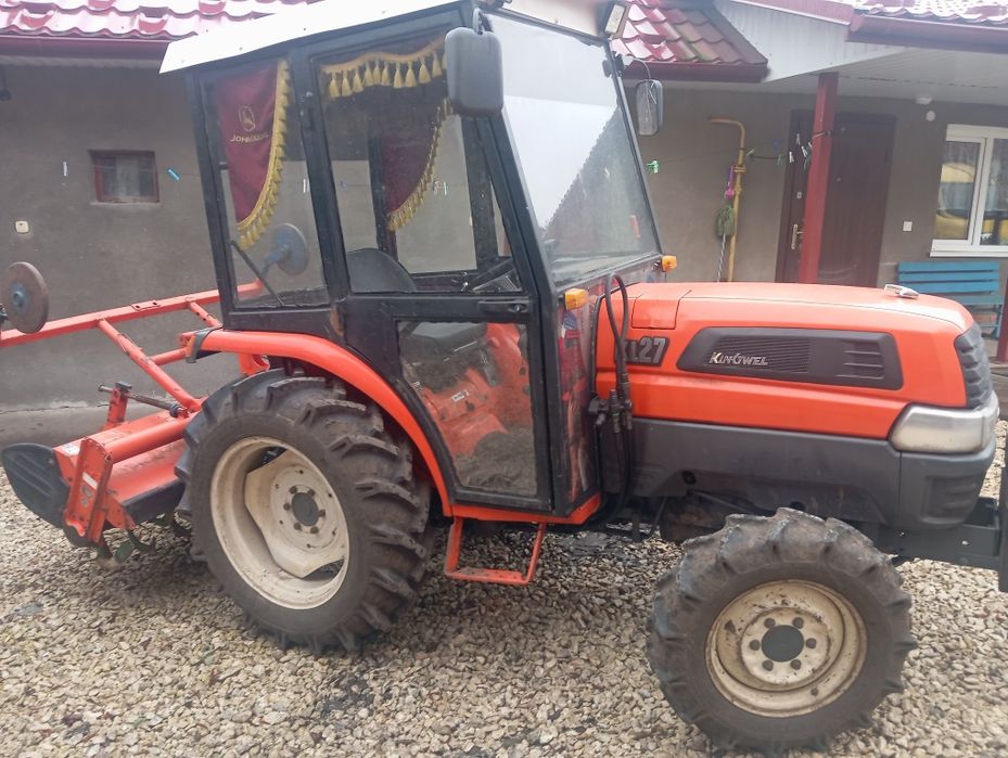 Продам трактор Kubota kl 27
