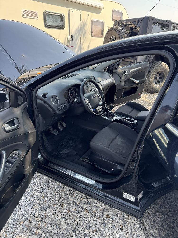 Ford Mondeo 2.0 TDCi Ghia – 140cv Nacioanl