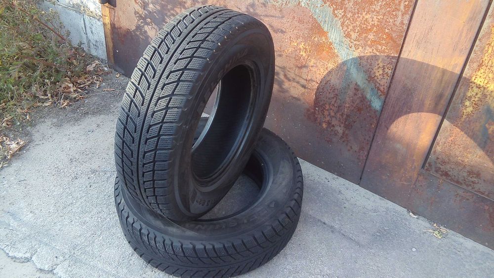 Продам б/у зимнюю резину 175*70 R13 2шт