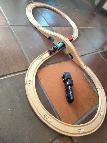 Brinquedo comboio madeira