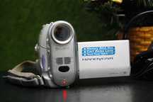 Видео камера SONY DCR-HC30E