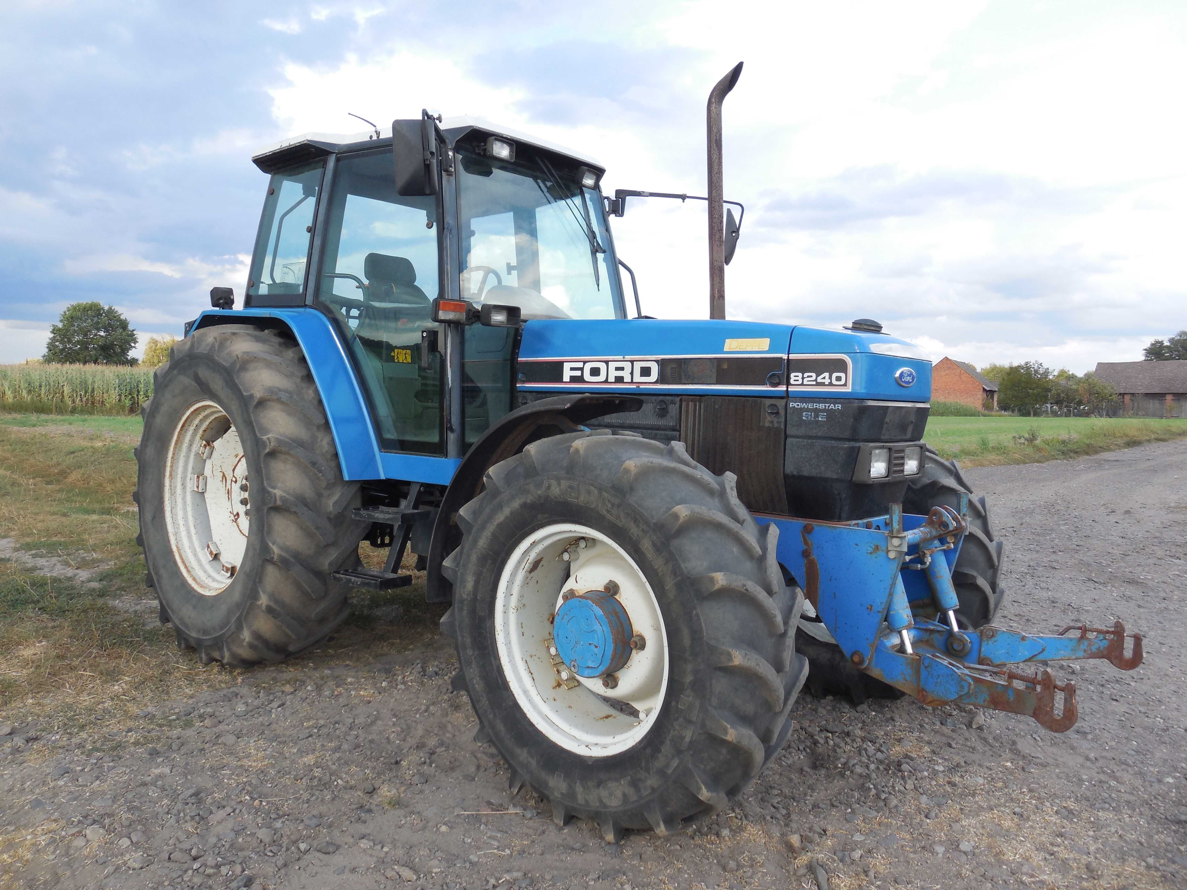 Ciągnik Rolniczy FORD 8240 4x4 1992 r 115KM 40km/h FORD NEW HOLLAND