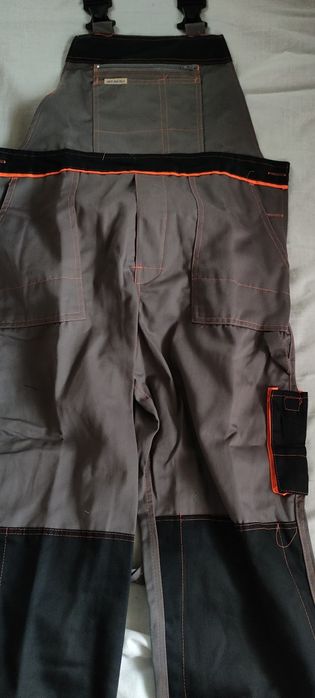 Spodnie i kurtka robocza