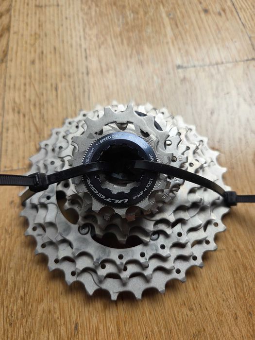 Kaseta Rowerowa Shimano Ultegra CS-R8000 11 rzędowa 11-32T