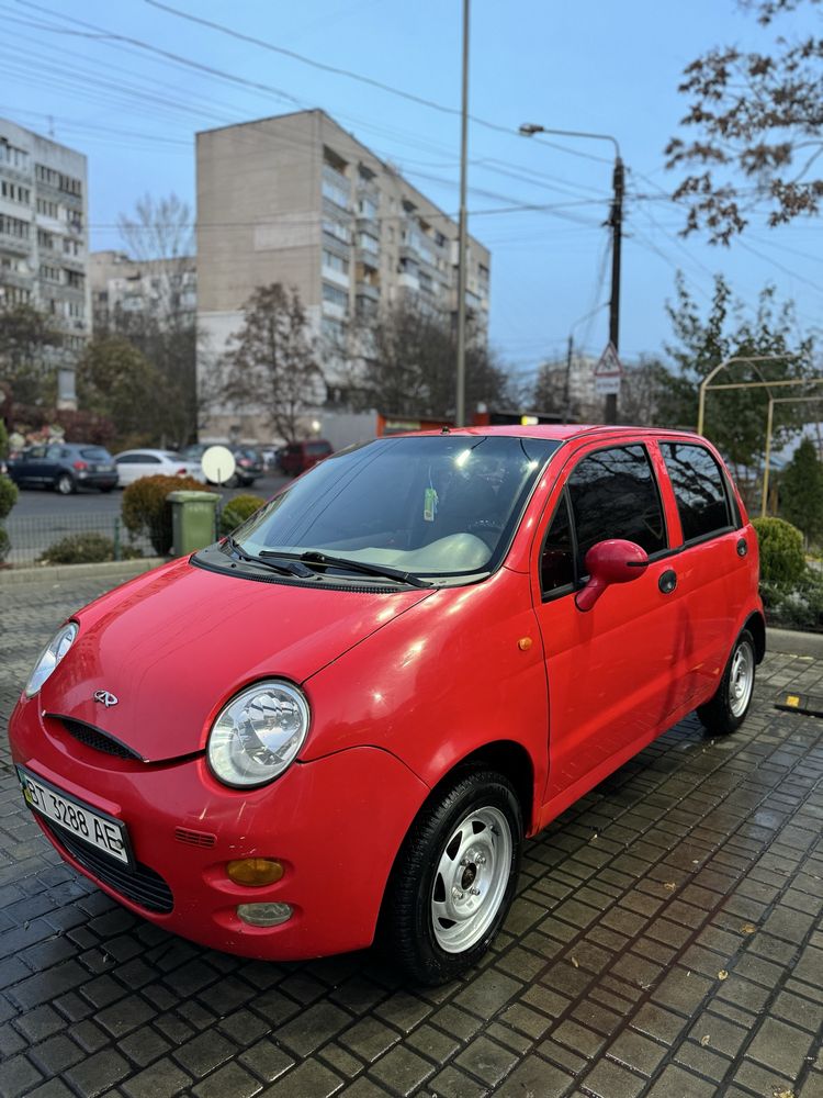 Chery QQ.